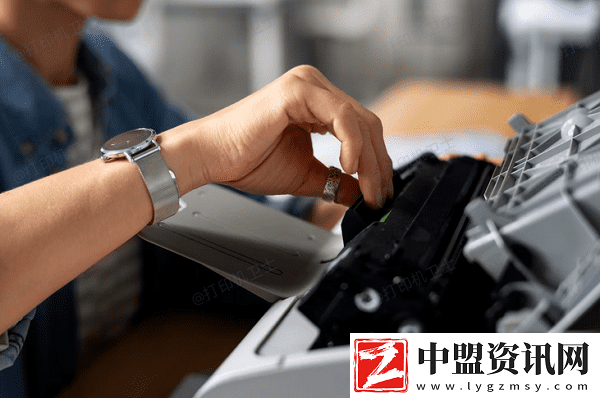 打印機打印出來是斜的怎么回事